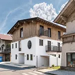 Apartment In Kirchberg Near Lift *